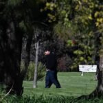 ÚLTIMO ADIÓS EN ROSARIO A JORGE MESSI 🎙️Lionel Messi y su familia se reunieron en el Cementeri (4)